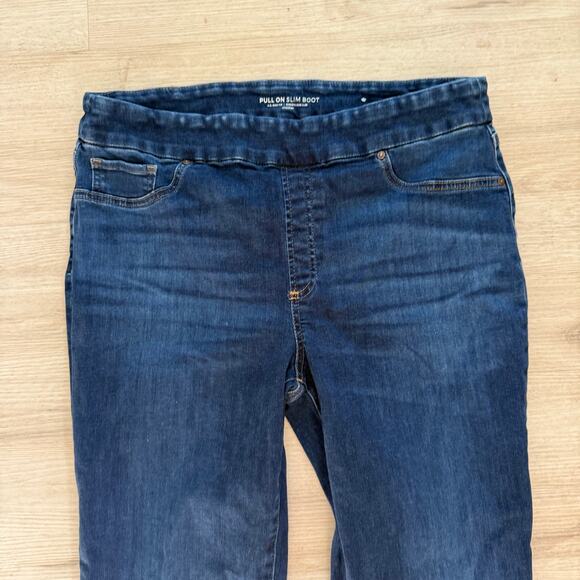 Chico's Women's Pull On Slim Boot Jeans High Rise Seamed Size 2.5R / 14R - Picture 2 of 7